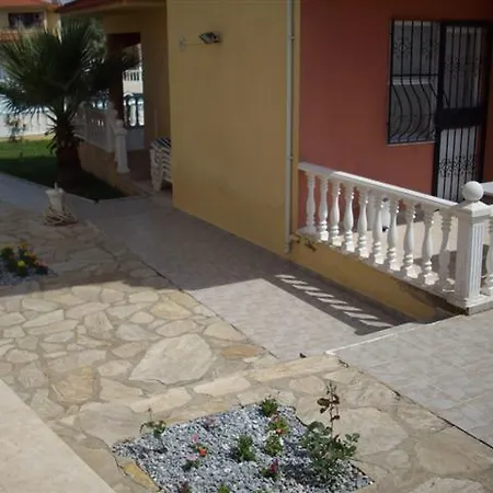 וילה Green Park Villas 1/6 דידים